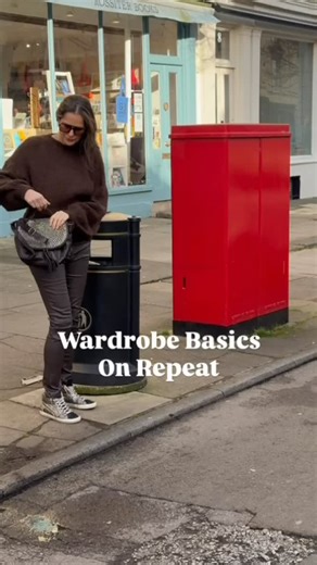 2.4K views | Wardrobe basics on repeat 癩 The pieces I reach for...