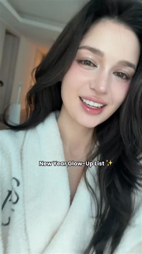 Anastasia Jung on Instagram: "Trying a Korean beauty trend for a full glow-up ✨ One visit, visible results. @idenel_official @obliv_eng #treatmentstacking #glassifier"