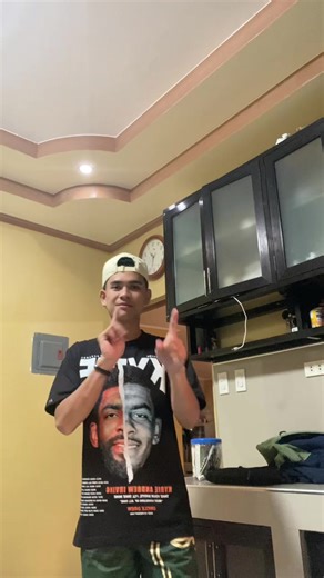 Ernest_qt👽 (@ernest_qt2)’s videos with Ale - The Bloomfields