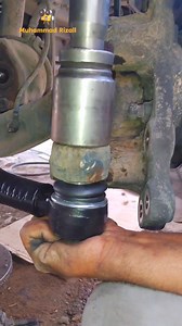 2.5M views · 6.4K reactions | Mechanic #auto #automotive #automotivetechnician #automotiverepair #automotivehistory #metalwork #welding #metal #fabrication #cnc #cncmachining #manufacturing #machining #engineering #cncmilling #machinist #milling #cncmachine #machineshop #lathe #mechanictools #repair #cars #reels #mercedes #mechanic #engine | Muhammad Rizall | Facebook