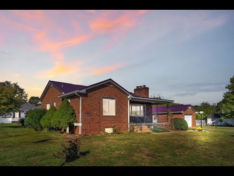 222 Mahony Avenue Ellwood City, PA | ColdwellBankerHomes.com