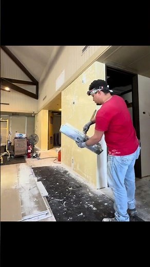Santa Fe 70/30 Texture #drywall #profinishdrywall #construction #taping