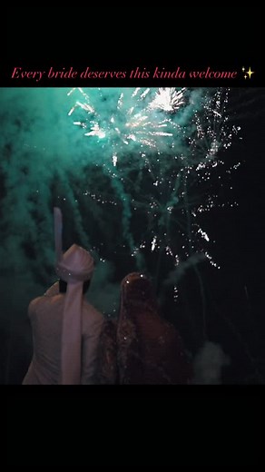 88K views · 35 reactions | Every Bride deserves this kinda welcome ✨✨凉. . . . . . . #pakistanidesigner #pearls #shadi #dulha #dulhan #dulhanwear #desi #dance #pakistanifashion #shadiseason #outfitoftheday #lahore #instabride #weddingphotographer #bridalshower #bridalmakeup #instagood #instareel #new #instabest #instagram #saadzia #best #dubai #turkey #europe | Saad Zia Photography & Cinematic Films | Facebook