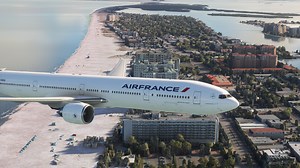 1.1M views · 10K reactions | Atterrissage difficile avec le pilote français, ( mais le pilote surprend tout le monde ) | Hassun Gamer | Facebook