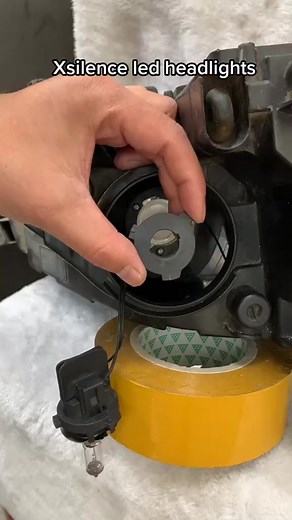 How to Replace 9005/9006 LED Bulbs for Cars