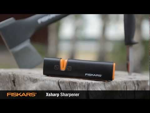 How to sharpen your axe and knife blades with Fiskars Xsharp™ Axe and Knife Sharpener 120740
