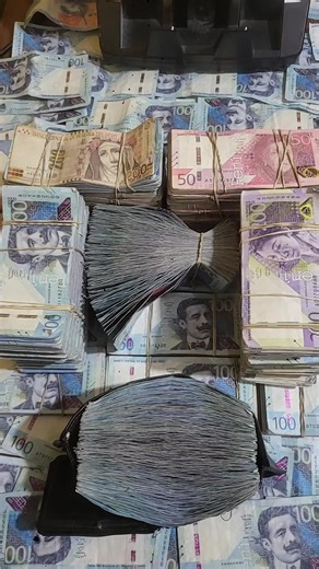 Videos de Adrian Martinez (@adrian.martinez8906) con “sonido original - diegotg123🦜”