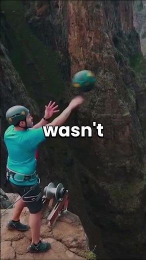 They Finally Broke the Basketball World Record #worldrecord #basketball #dudeperfect