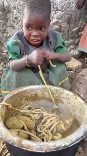 The daily life and diet of the Hazarbi tribe