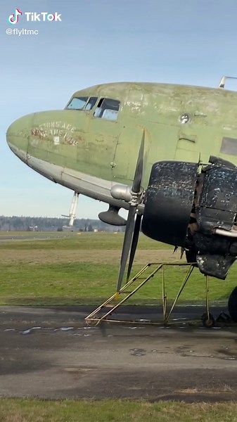 My visit this morning to N63440. YT video coming soon. #fyp #foryou #foryoupage #aviation #douglasdc3 #dc3 #airplane #airliner #planetok #avgeek #c47