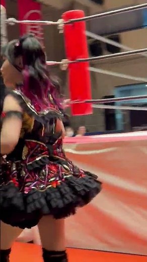 奇襲されても余裕のある伊藤麻希