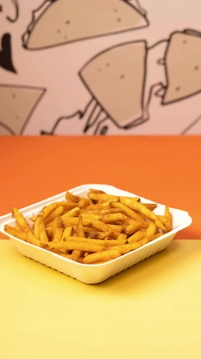 10K views · 47 reactions | Un plato fancy y divertido來Disfruta de la mezcla perfecta de sabor visitando una de nuestra 9 localidades 殺Para más información de localidades, menú y más accede a www.burrillos.Love En el video SUPREME FRÍES EXTRA MADUROS ‼️ | Burrillos | Facebook