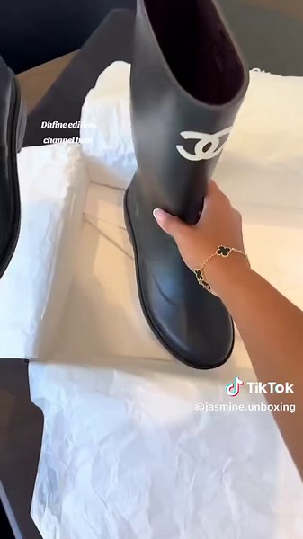 channel boot😍 https://linktr.ee/yellowapp11