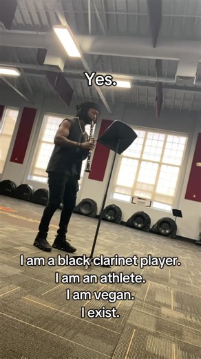 Eyan Idohl | I don’t take clarinet playing as seriously as I should but I might lock in soon enough😭 #band #clarinet #vegan #baseball | Instagram