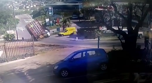 The Challenges and Need for Truck Insurance and Goods-In-Transit Insurance in South Africa http://ow.ly/R5Ol50DoHIH #ArriveAlive #TruckInsurance #GoodsInTransit | ArriveAlive.co.za