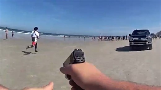 Teen pulls out gun on beach full of spring breakers in Florida