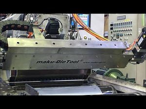 プラスチック工学研究所 Tダイリップ自動調整ロボット maku-DieTool