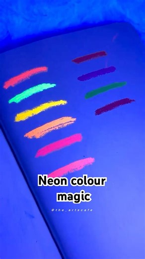 Tutorial: Neon colours magic💙✨ #shorts #trending