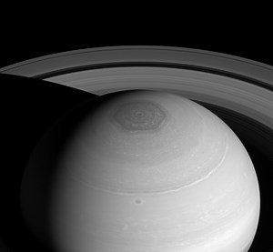 New model explains Saturn’s hexagon shaped storm