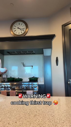 Cooking Thirst Trap: Dating App Edition