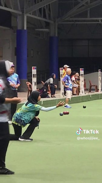 Mastering Lawn Bowls Techniques for Beginners