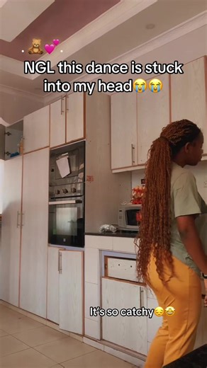 Dc:@Muga💚 #viralvideos #dance #tiktokkenya🇰🇪 #muturaisafruit #fylllppppppppppppppppppppp