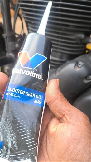 Hunter 350 Cheapest Gear Oil + Chain Cleaning 🔥#royalenfield#youtubeshorts #trending