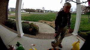 After a 78-year-old DoorDash driver dropped off her order, woman raises over $900K so he can retire