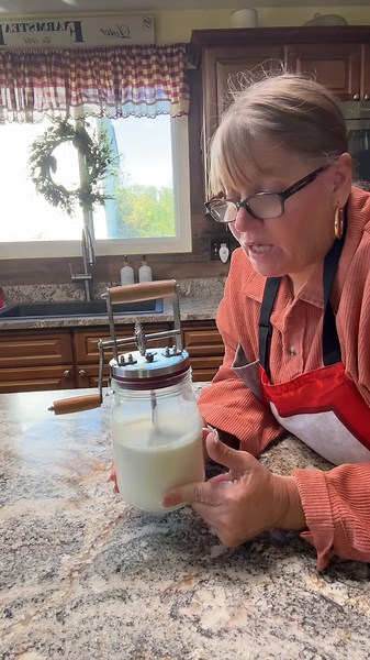 Homemade Butter Churning Kitchen Gadgets