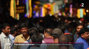 82K views · 2.3K reactions |  L'Inde doit devenir d'ici la fin du mois le pays le plus peuplé du monde, devançant la Chine avec plus de 1,4 milliard d'habitants. Comment nourrir toute cette population ? Le pays produit aujourd'hui du blé et du riz en grande quantité. Pourtant, des millions d'Indiens souffrent encore de la faim. Reportage d'Angélique Forget, Marie Boyer et Abhijeet Pandey. | France•TV New Delhi | Facebook