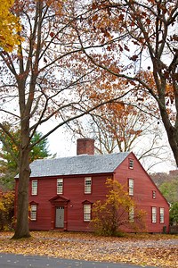 How to Spot a Saltbox Style Home (And Why You Might Not Want One)