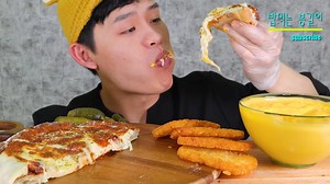 ASMR Mukbang Cheese Bomb, Chicago Pizza Hash Brown | Eat Every Day Mukbang