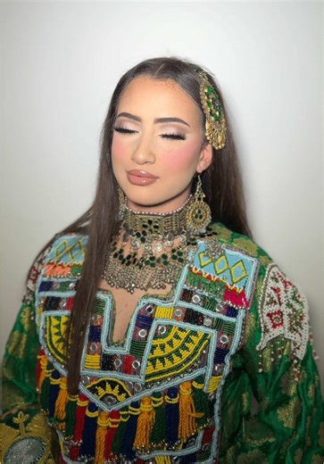 Glamorous Afghan Inspired Makeup Look