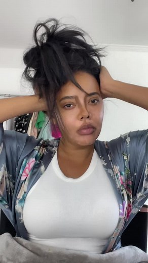 Angela Simmons (@angelareneesimmons)’s videos with Praise God - Kanye West