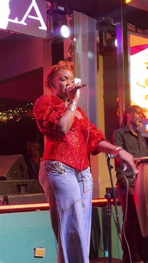 Last night @TracyMelon joined us on stage to wish you all a happy Valentines ❤️❤️❤️🎶🎶🎶@Kataleya & Kandle Music @TheVillaUG #JanziBand #ugandatiktok🇺🇬 #viraltiktok