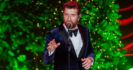 Who Is Brett Eldredge? Meet the Singer Amid Kelly Clarkson Rumors