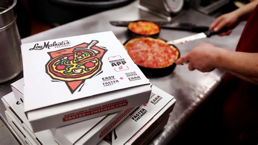 Your Guide To The 3 Different Types Of Chicago-Style Pizza