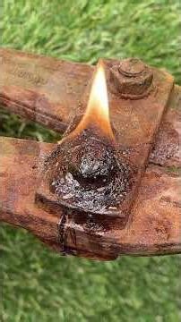 The trick that makes any rusty nut turn again. Simple house#USAConstruction #RustFix #WorkshopHack