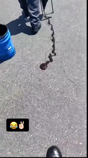 Road Repair Techniques: Sealing Asphalt Cracks
