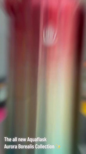 AQUAFLASK AURORA Borealis - Sparkle Every Sip with Aquaflask!