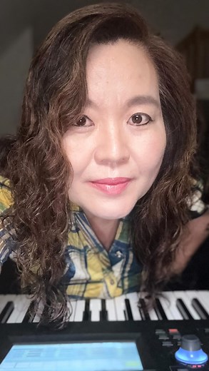 Welcome a new toy in Hey Rim’s Playground! ❤️ Tell Me Something Good by Chaka Khan @chakakhan Rufus on Yamaha MODX 😎😎😎 on 7/21/25 ***Is it for summer special or should I keep it? 🤔🤔🤔*** #tellmesomethinggood #chakakhan #chakakhanrufus #awardwinning #boston #solopiano #yamahamodx #classicfunk #rnb #soul #70’s #vintage | Hey Rim Jeon