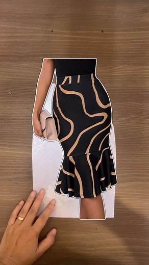 Guide to Designing the Mermaid Skirt Pattern: Focusing on the Flare and Seamlines.#sewing #fasion #patterndraftingtutorial | PapaHany