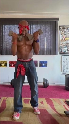 Tupac Tuesday bicep burners!🔥