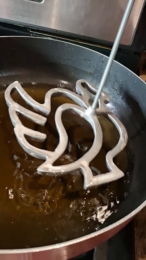 23K views · 110K reactions | Let's do this!! Buñuelissaa!!! #cinnamonsugar #buñuelosdeviento #rosettecookies #Thanksgiving2025 | Dany’s Buñuelos | Facebook