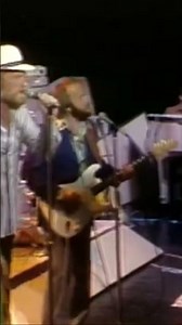 Subscribe! 1979 The Beach Boys (Good Vibrations)