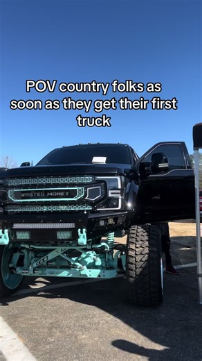 Squatting a Sema Truck: A Country POV Experience