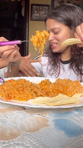 Rock paper scissor game🍜