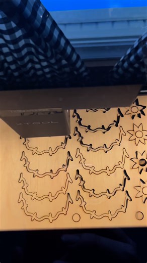 My laser has been busy!🔥 Cutting out all the scarecrow faces to spread some fall vibes. 🎃 #diycraftsideas #diyfalldecor #fallcrafts #diycraftsupplies #woodcutouts #woodkits | Rusty Roost Designs