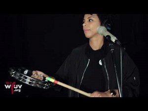 Rick Astley - "Keep Singing" (Live at WFUV)