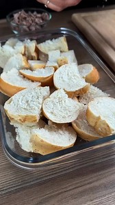 3.4K views · 31 reactions | Is there bread left over from the other day. Don't throw it away. Make this delicious recipe! . . #recipes #dinnerideas #dinner #cooking #recipe #healthyfood #easyrecipes #lunch #kitchen #food #cookinghacks #mukbang #fyp #foodstagram #foryoupageシ #fastrecipie #fyp #foryou | Fast Recipes | Facebook